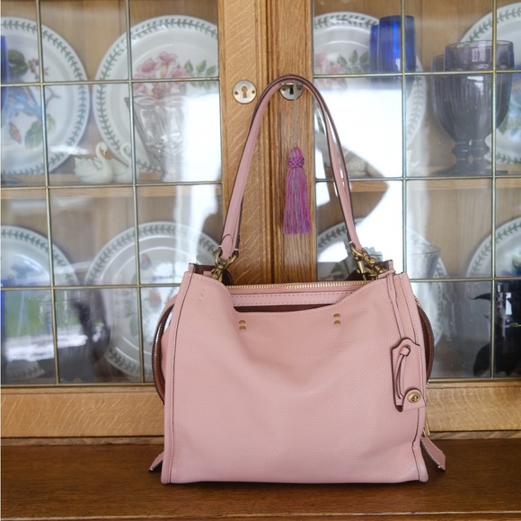 Coach Rogue 30 - Picture 10 of 16